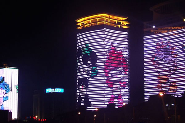 LED Transparent Screen Catches up with the Express of the Economic Development of Night Travel and Brights in the Field of Landscape Lighting in the Future